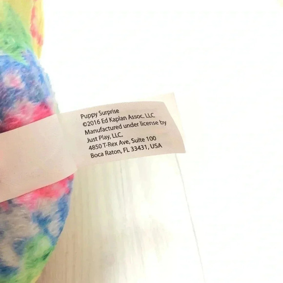 Surprise puppy stuffed toy tie dye - Picture 3 of 6